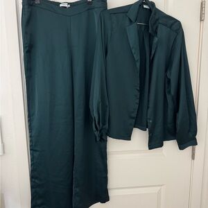 Emerald Satin Button-Front Shirt & Wide Leg Pants Set - Unbranded
